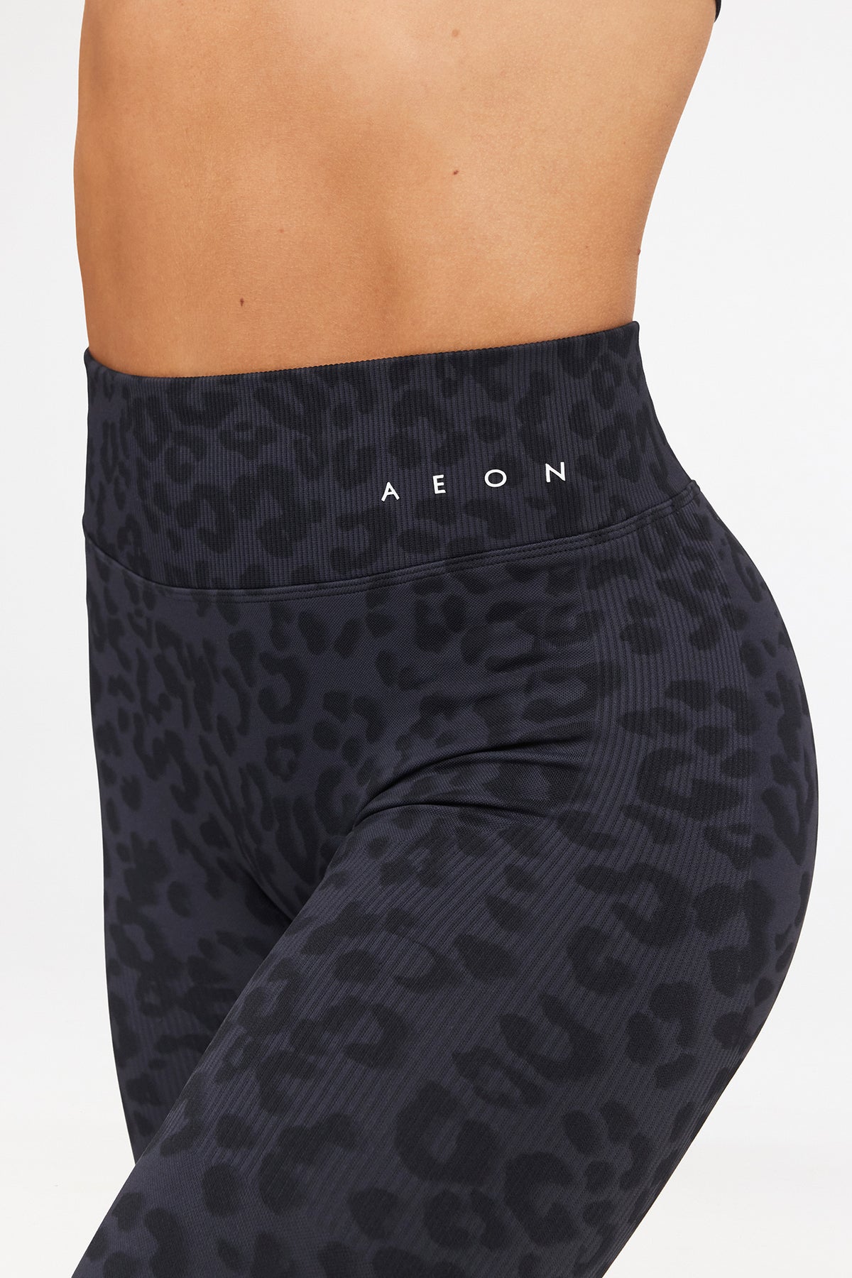 DEFINE LEO SCRUNCH LEGGINGS