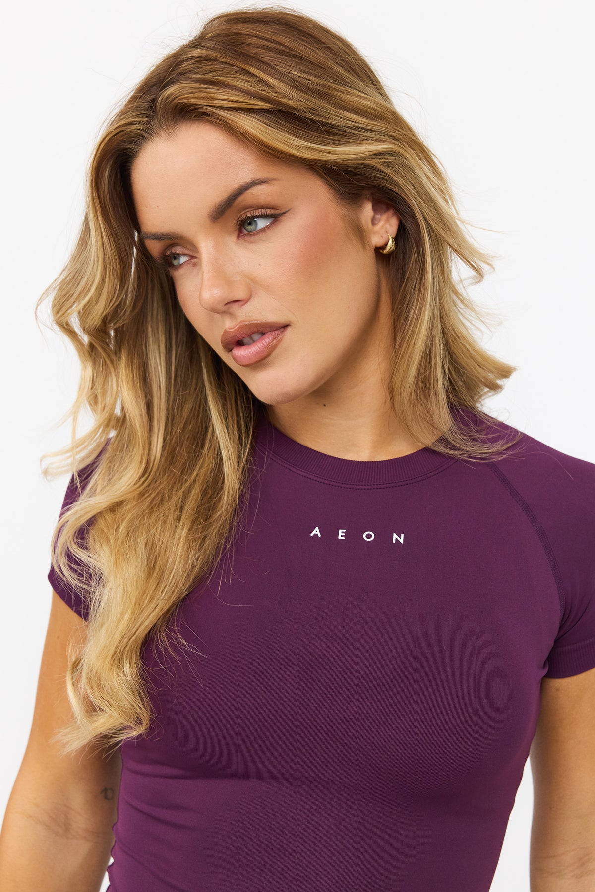 MOTION SCULPT TEE V2