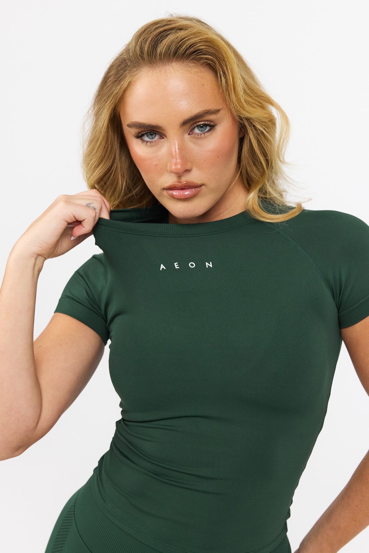 MOTION SCULPT TEE V2
