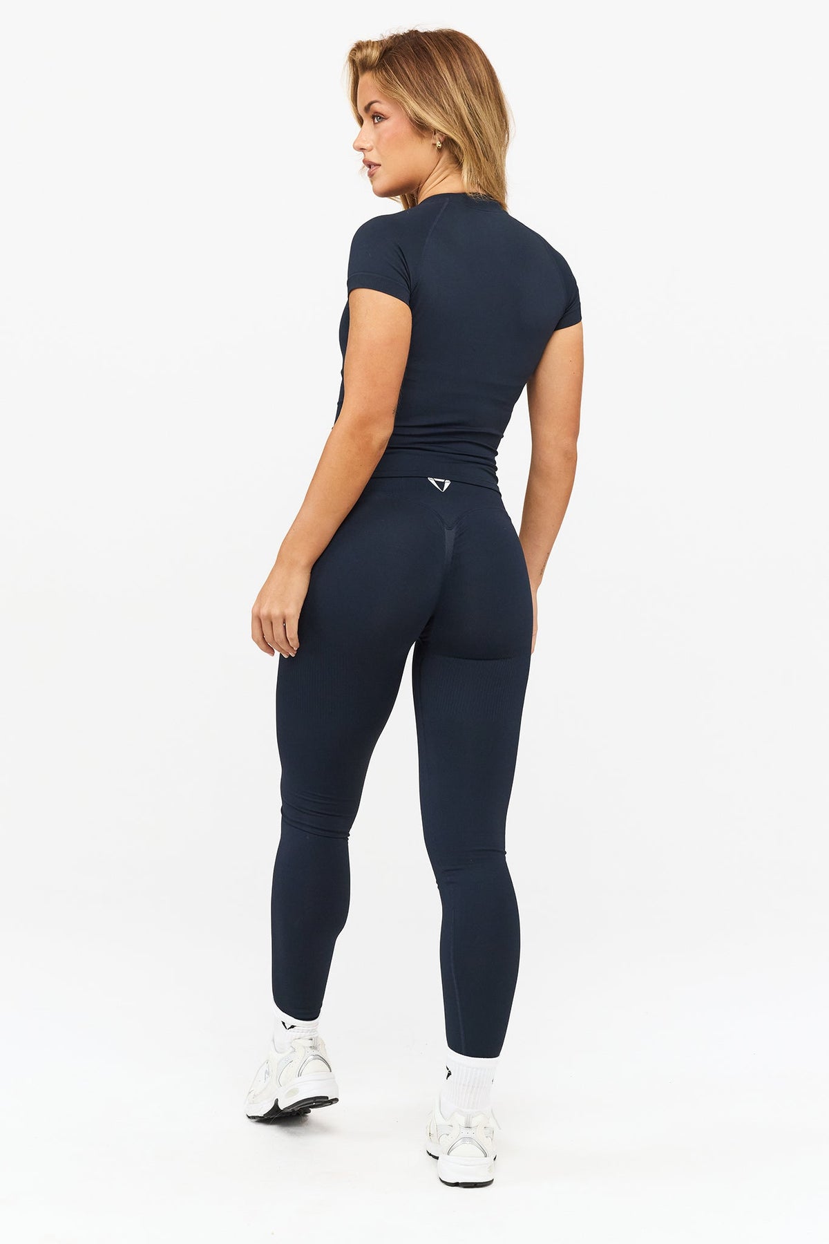 DEFINE TEE - Aeon Athletics