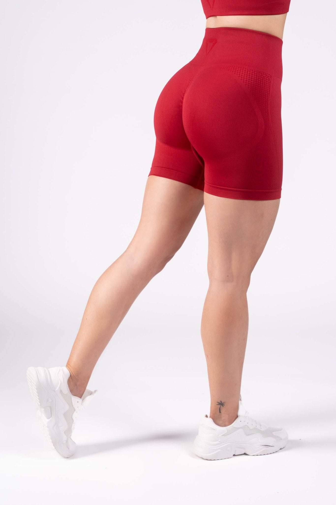 ELEVATE SEAMLESS SHORTS - Aeon Athletics