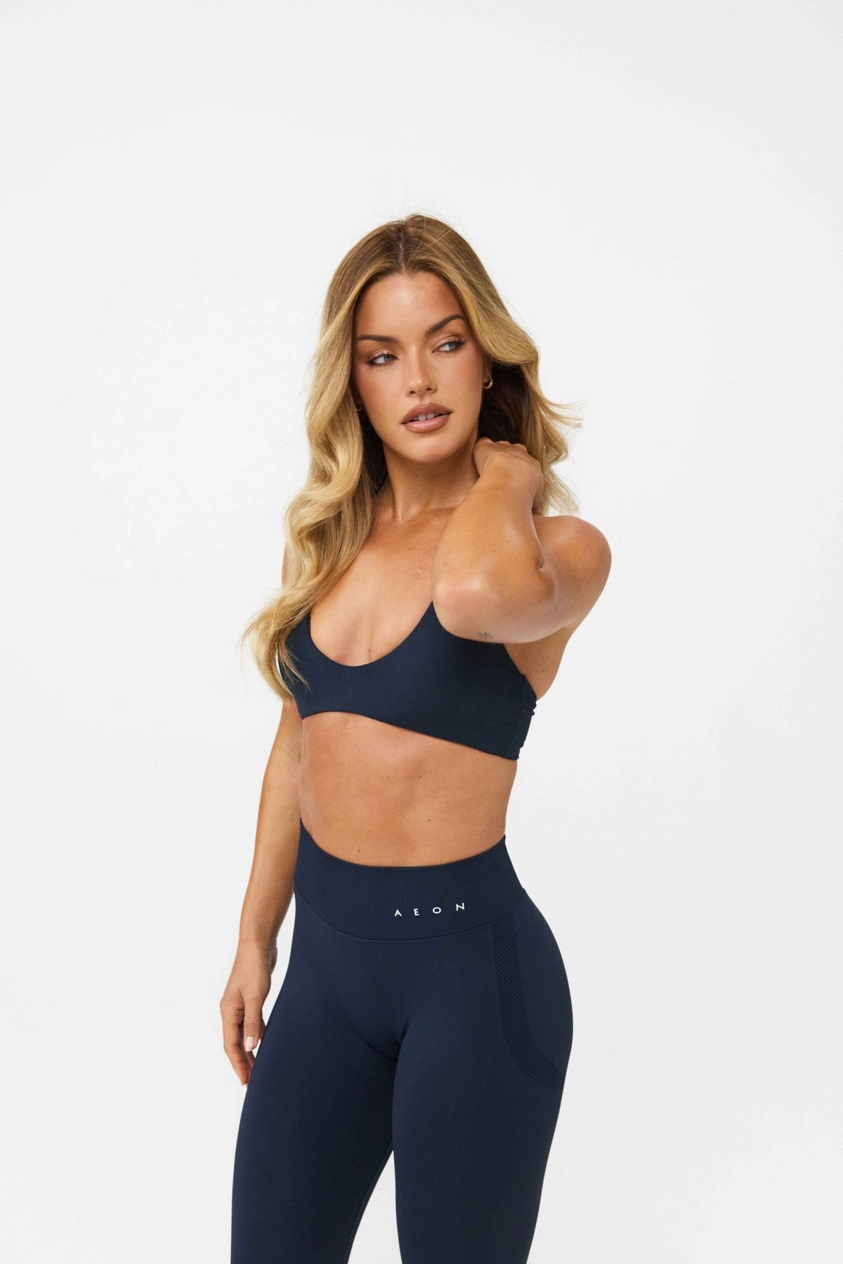 MOTION HALTER NECK BRA V2 - Aeon Athletics
