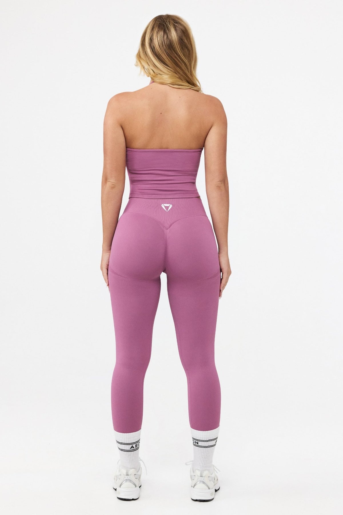 MOTION HALTER NECK TOP V2 - Aeon Athletics