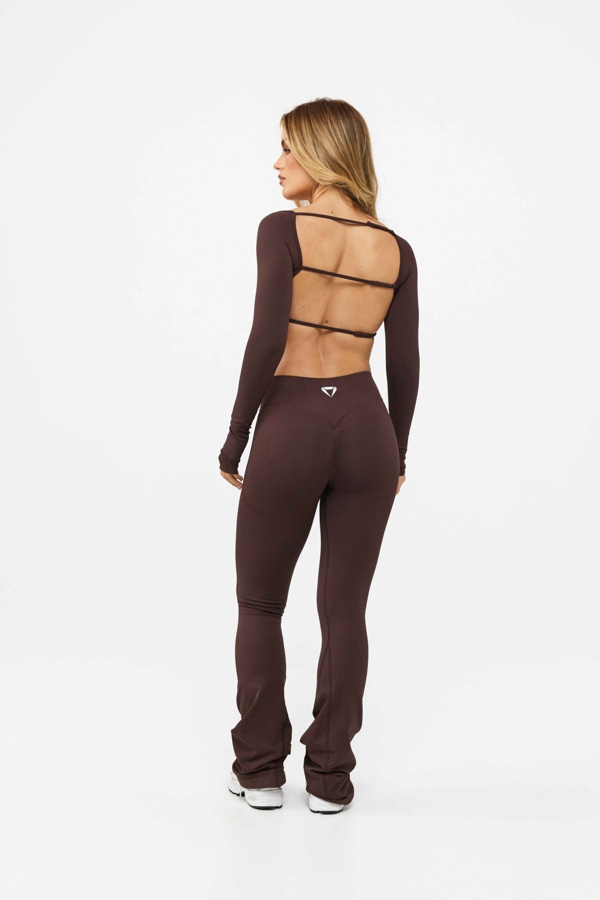 MOTION MID WAIST SCRUNCH FLARED LEGGINGS V2 - Aeon Athletics