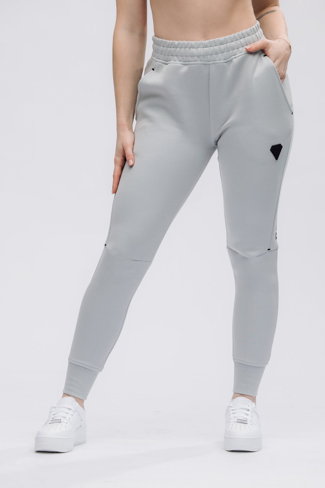 TECHPRO WOMENS JOGGERS - Aeon Athletics