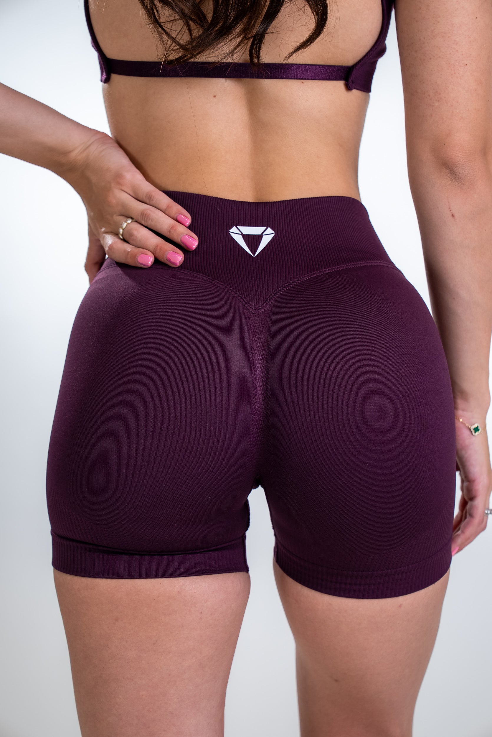 DEFINE SCRUNCH SHORTS