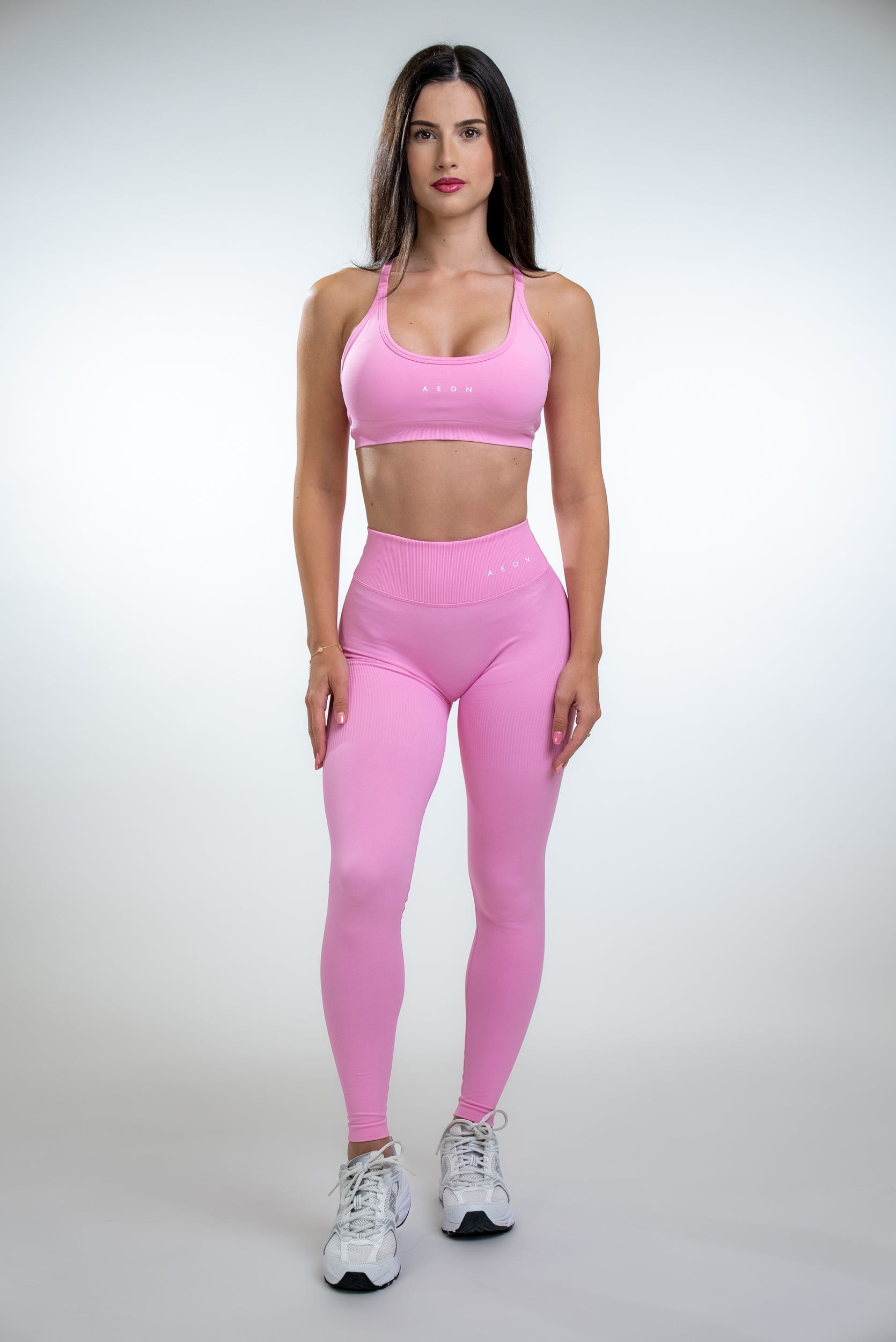 DEFINE V-BACK SCRUNCH LEGGINGS