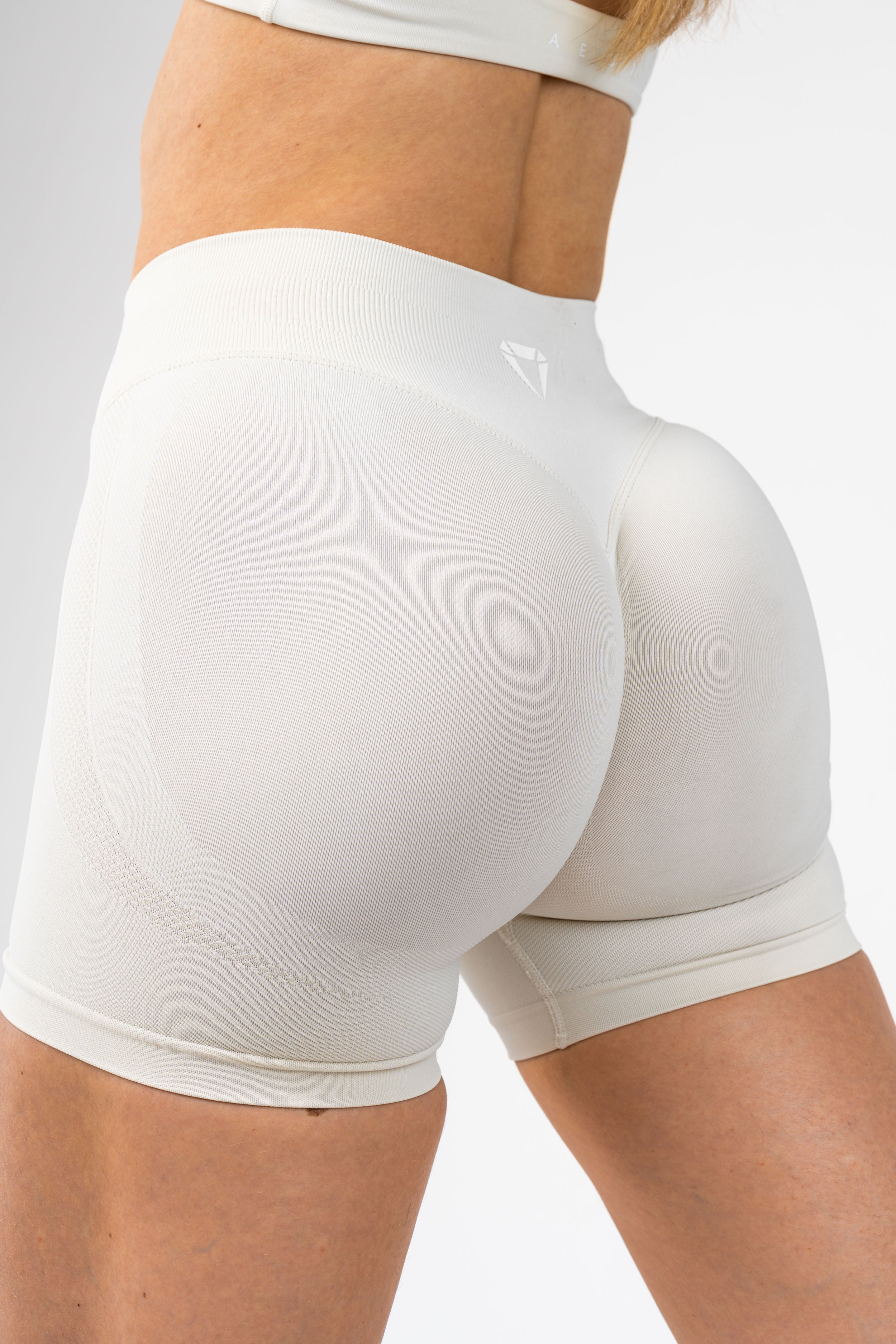 MOTION BUNDLE V2 - CLOUD WHITE (3-PIECE)