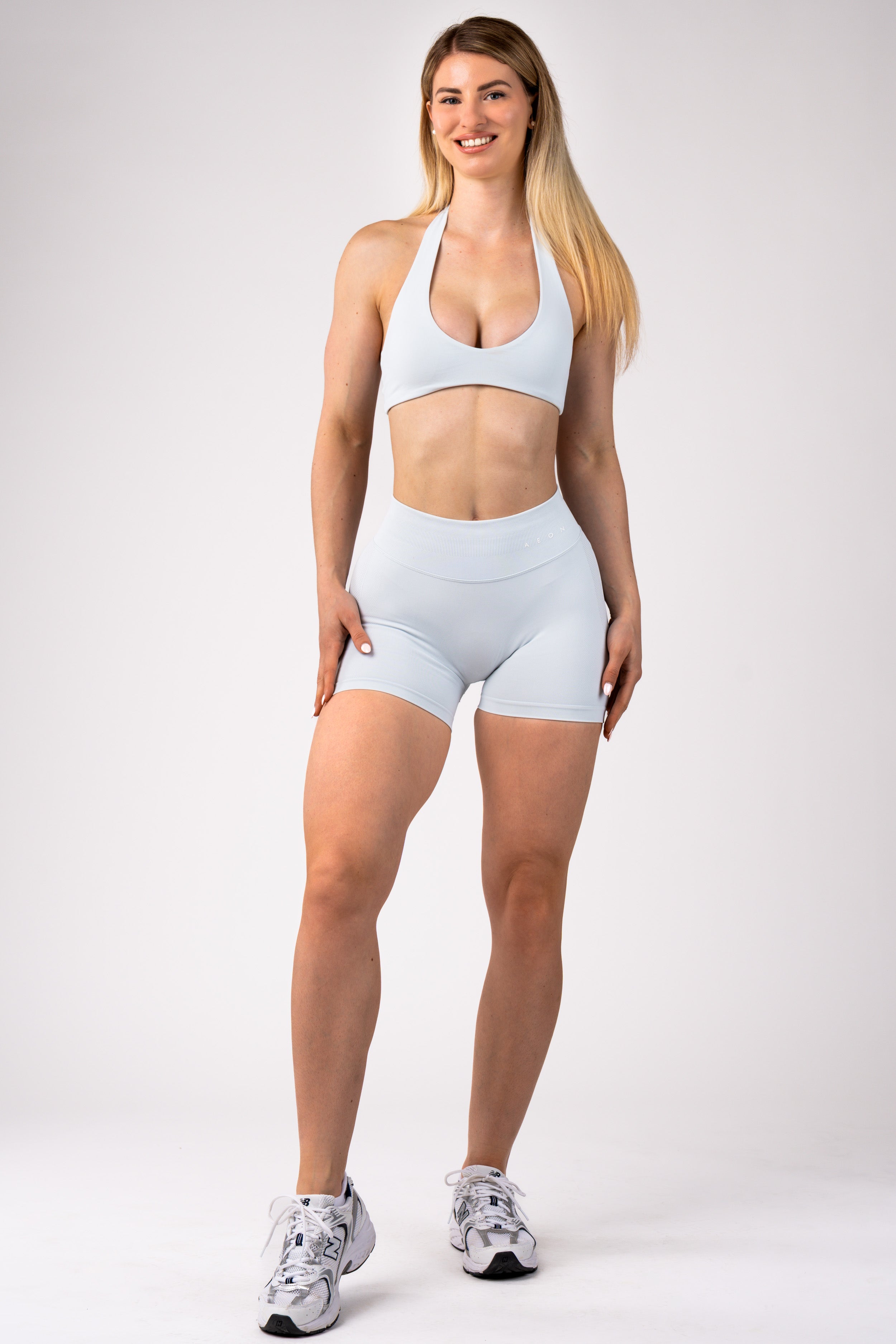 MOTION SEAMLESS SHORTS V2