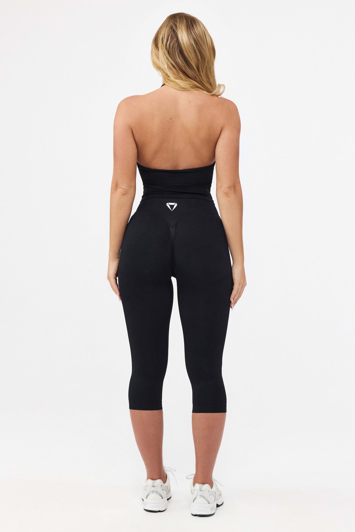 MOTION MID WAIST SCRUNCH CAPRI LEGGINGS V2