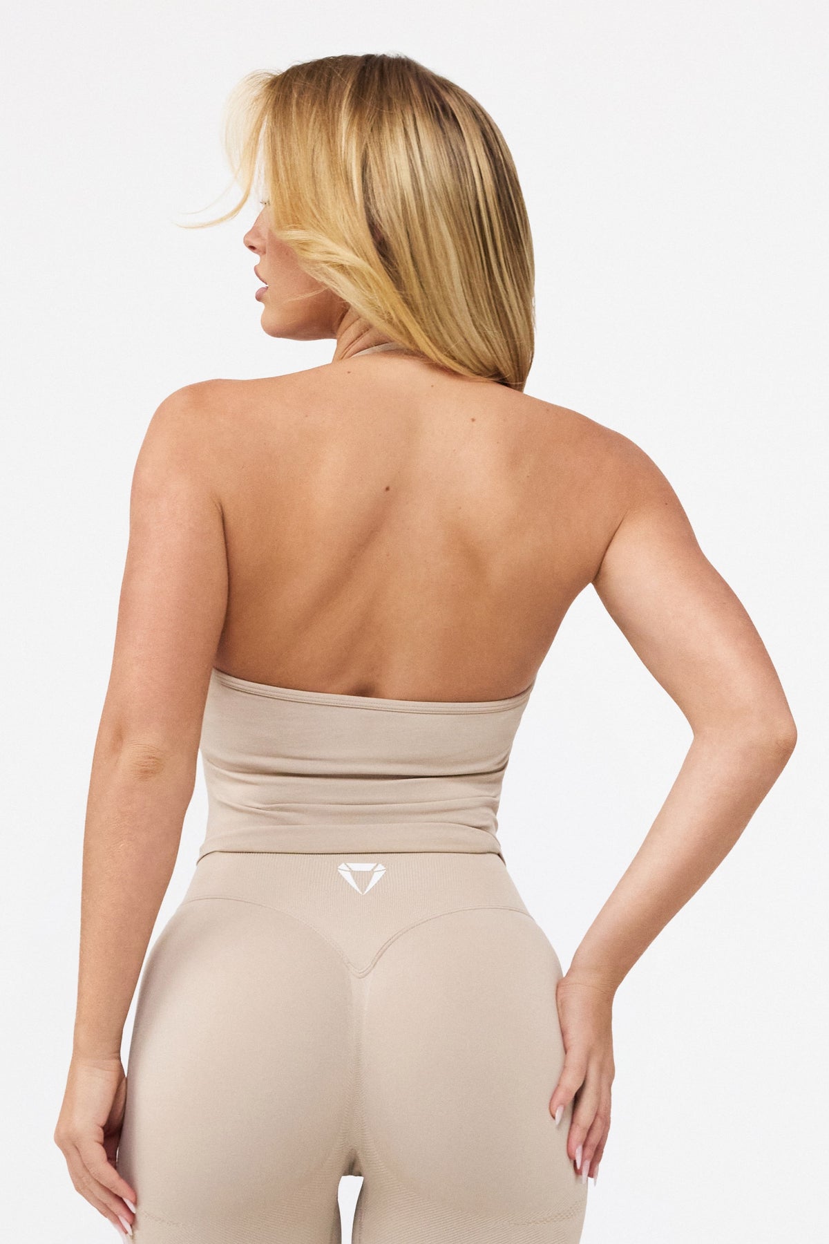 MOTION HALTER NECK TOP V2