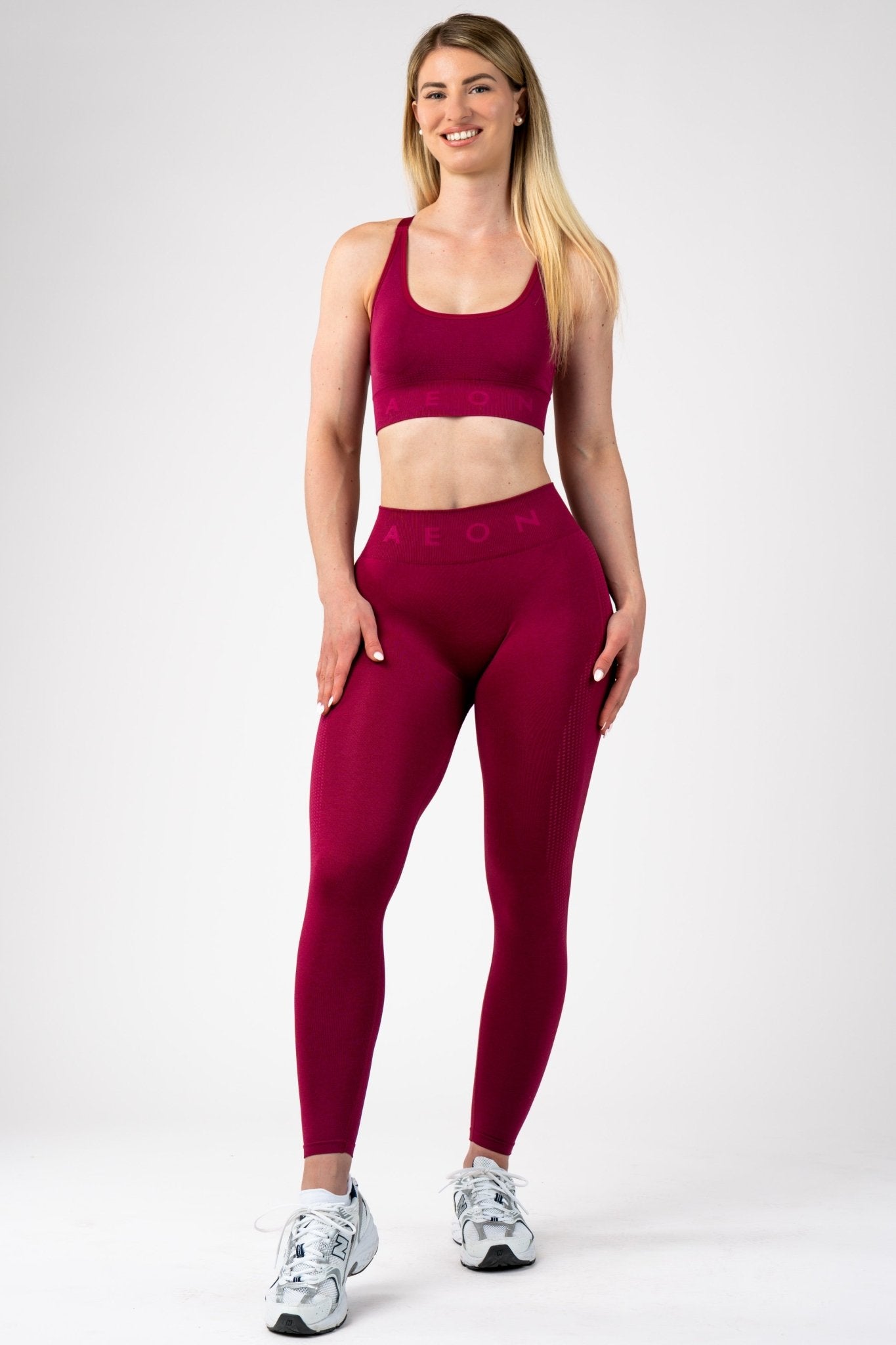 ELEVATE SEAMLESS BRA - Aeon Athletics