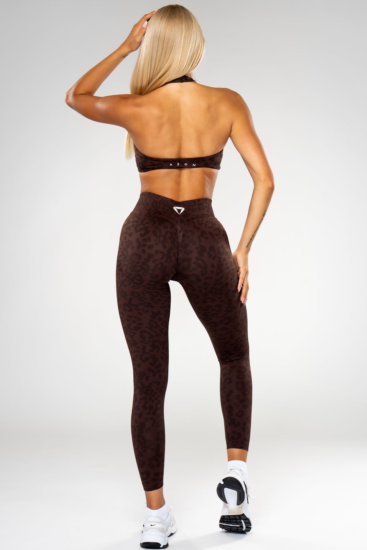 MOTION LEO HALTER NECK BRA V2 - Aeon Athletics