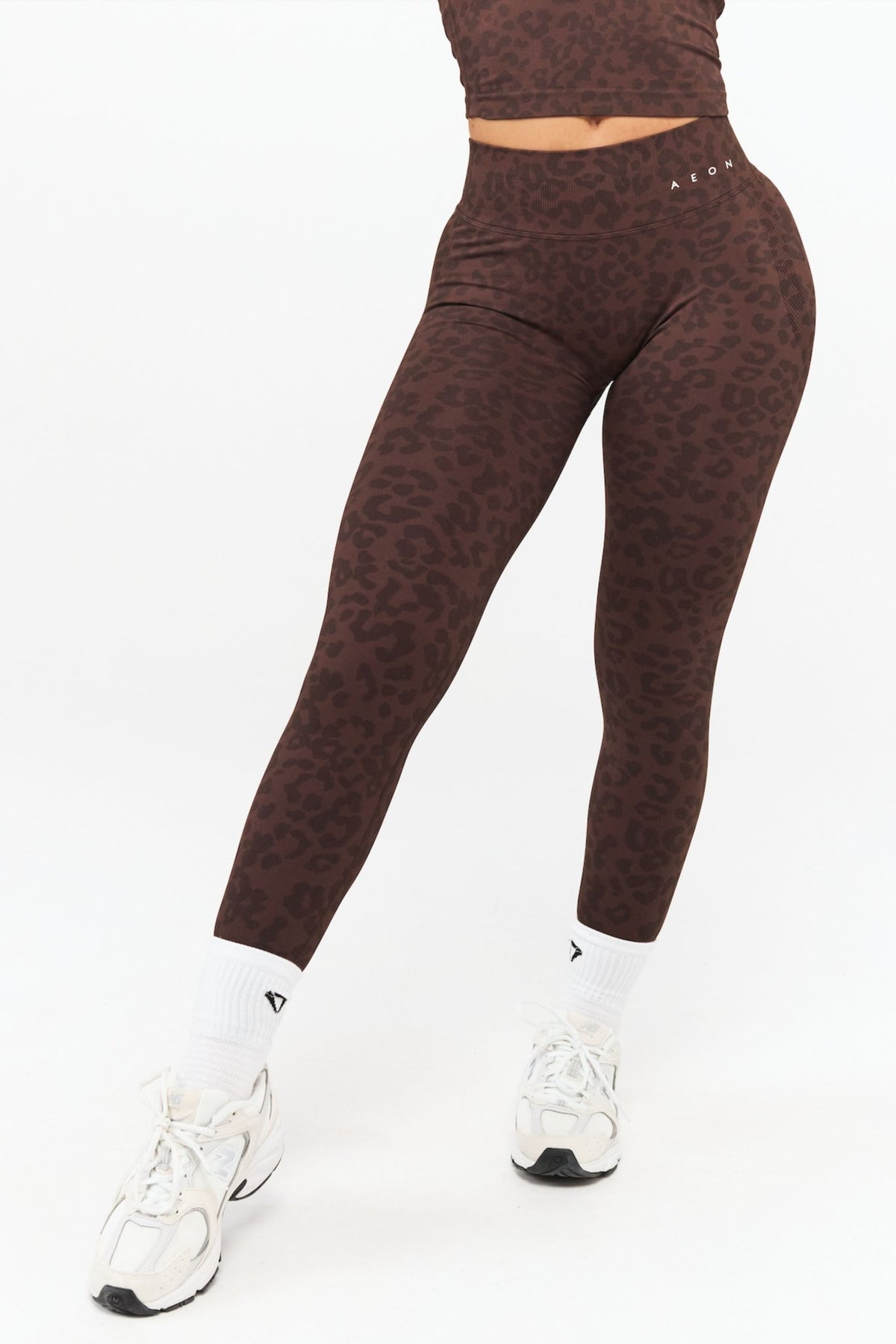 MOTION LEO MID WAIST SCRUNCH LEGGINGS V2 - Aeon Athletics