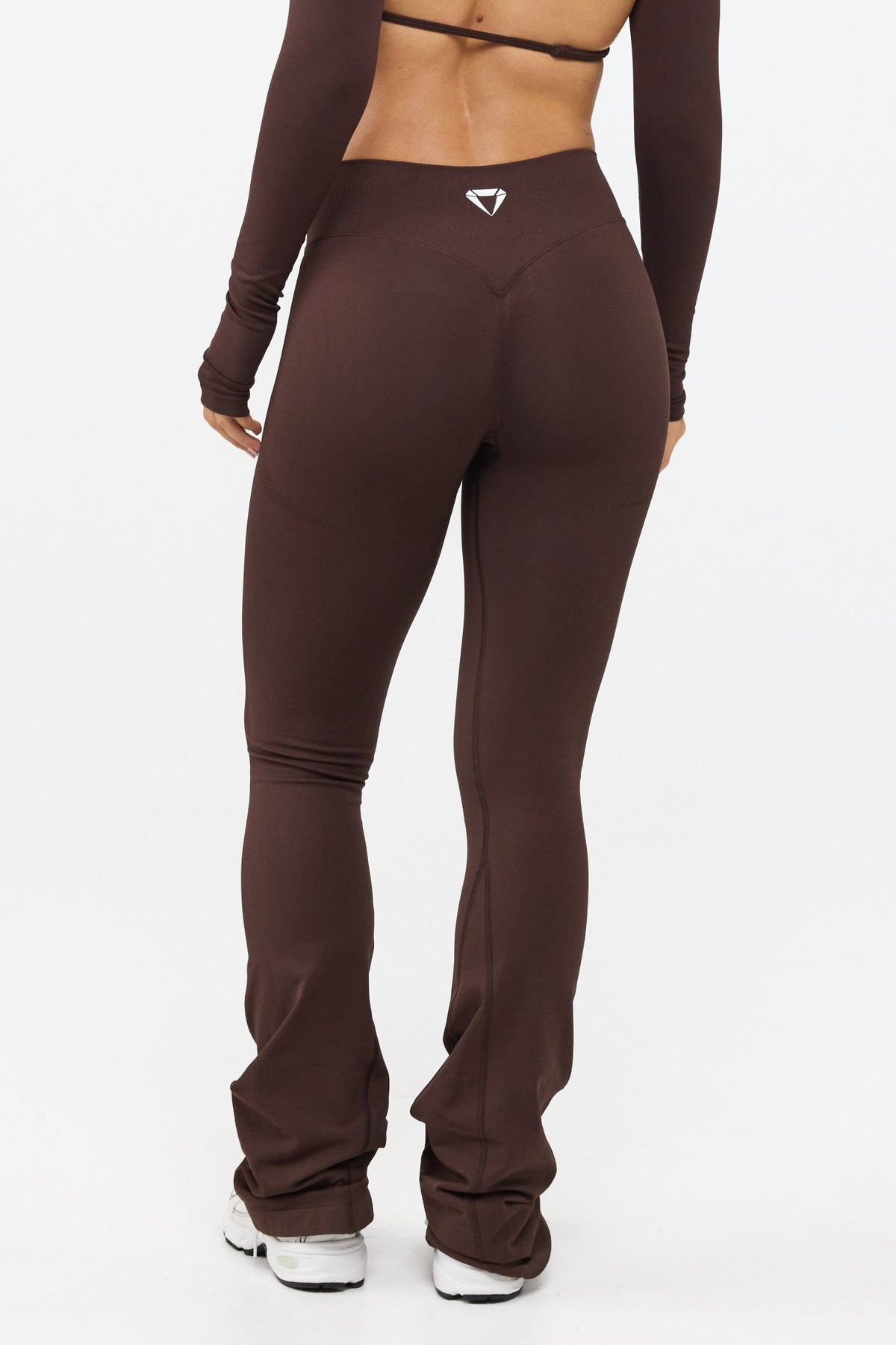 MOTION MID WAIST SCRUNCH FLARED LEGGINGS V2 - Aeon Athletics