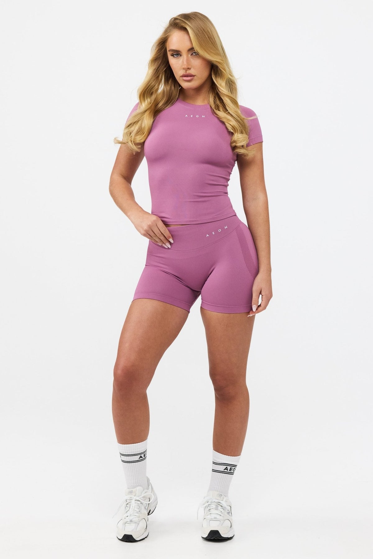 MOTION MID WAIST SCRUNCH SHORTS V2 - Aeon Athletics