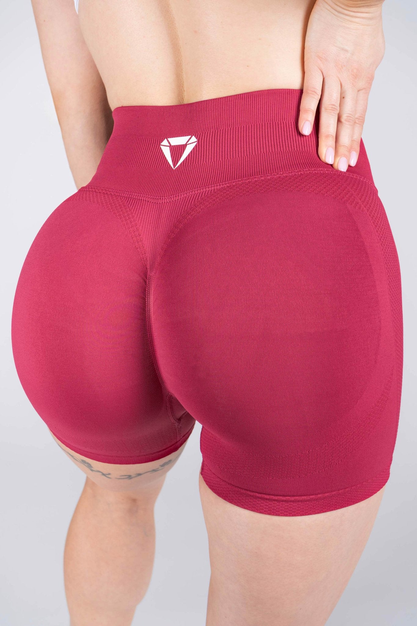 MOTION SEAMLESS SHORTS - Aeon Athletics