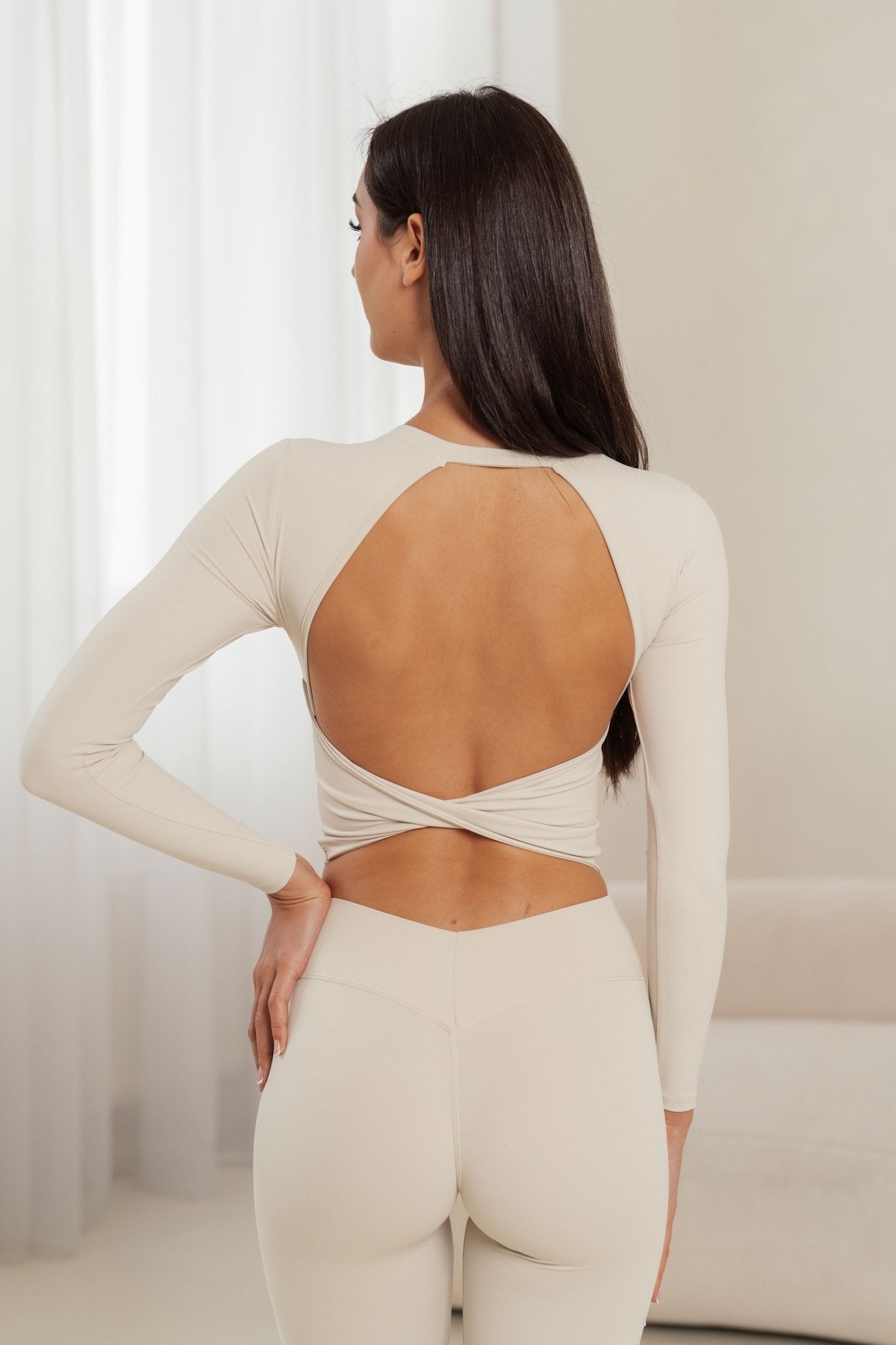 SECOND SKIN OPEN BACK TOP - Aeon Athletics