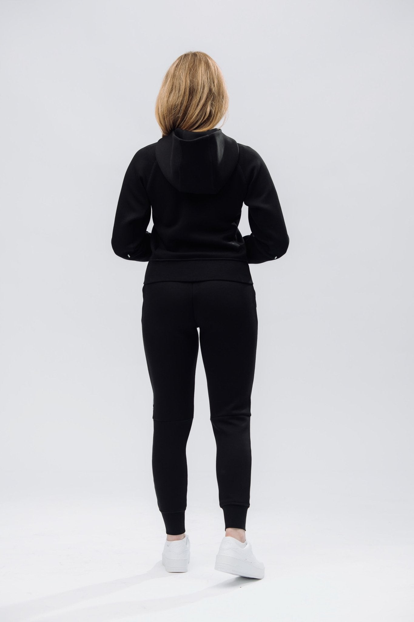 TECHPRO WOMENS TRACKSUIT BUNDLE - BLACK (2 - PIECE) - Aeon Athletics